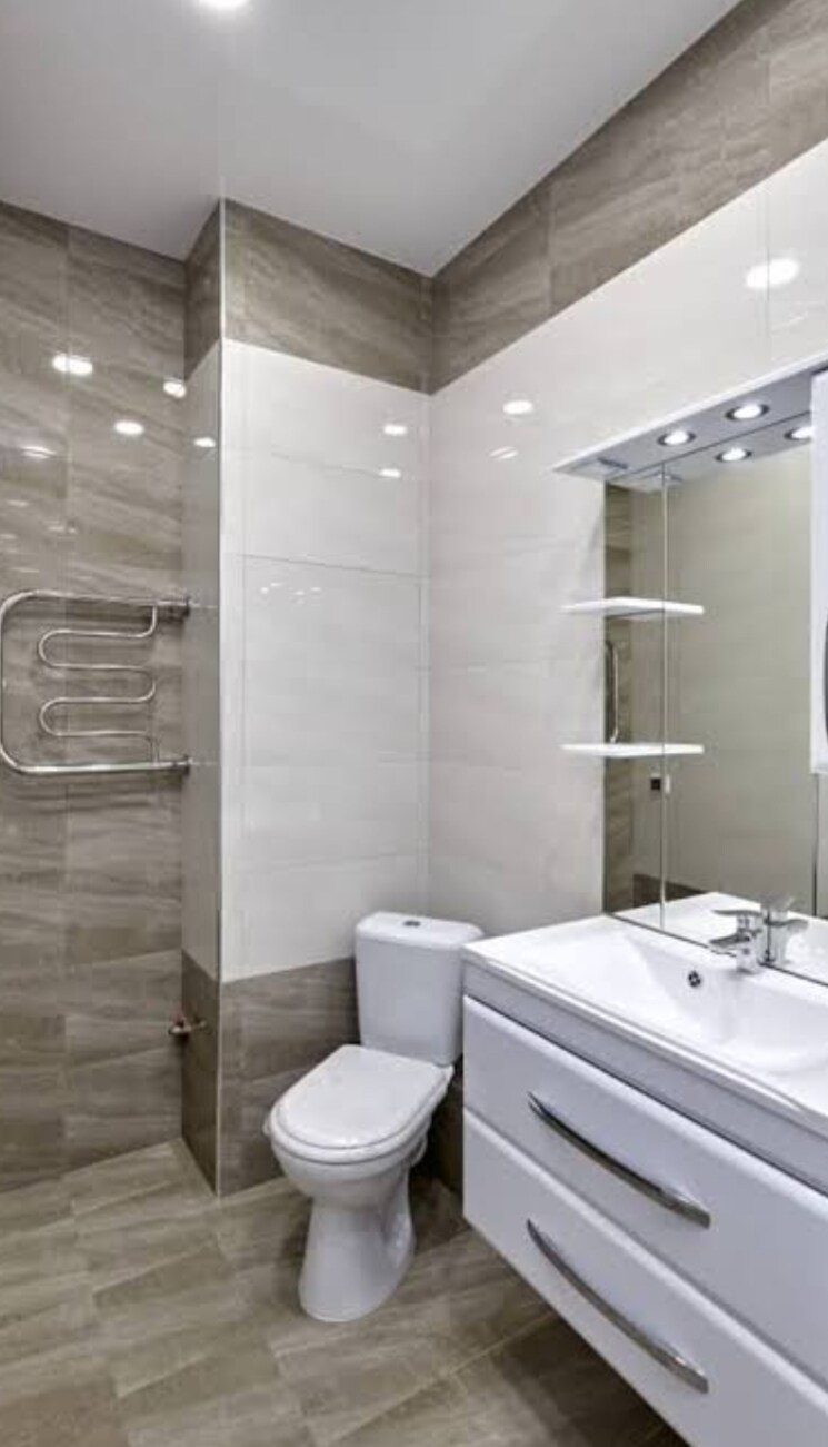 Bathroom, saket 3 Bedroom 1380 Sq.Ft. Builder Floor In Saket Delhi 8858135