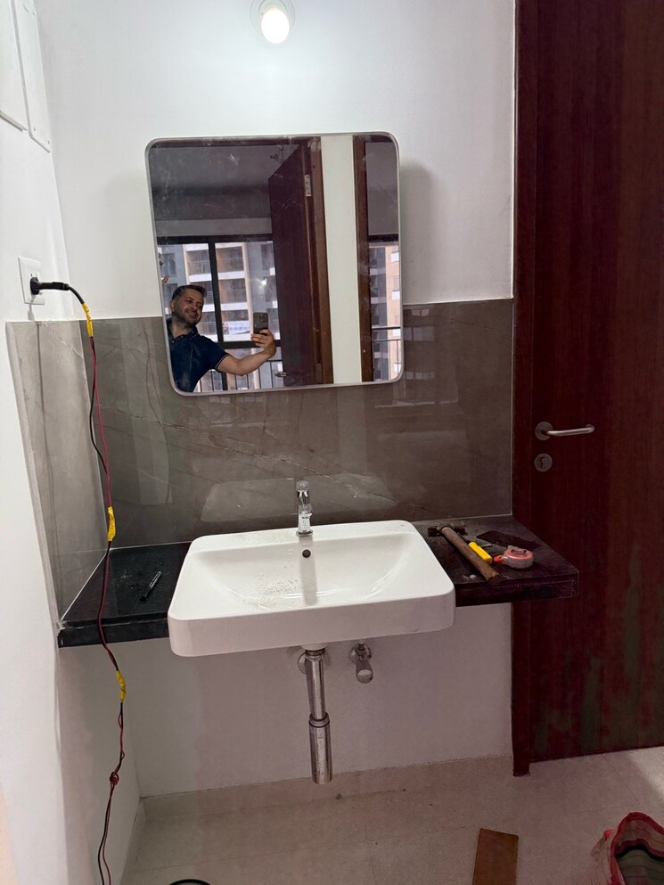 Bathroom, pride-world-city-wellington 3 Bedroom 1156 Sq.Ft. Apartment In Charholi Budruk Pune 8858219