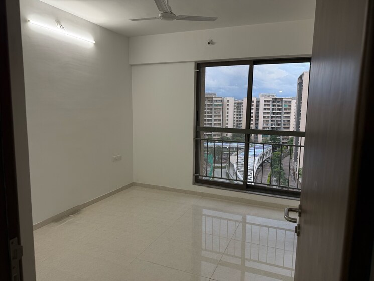 Room, pride-world-city-wellington 3 Bedroom 1156 Sq.Ft. Apartment In Charholi Budruk Pune 8858219