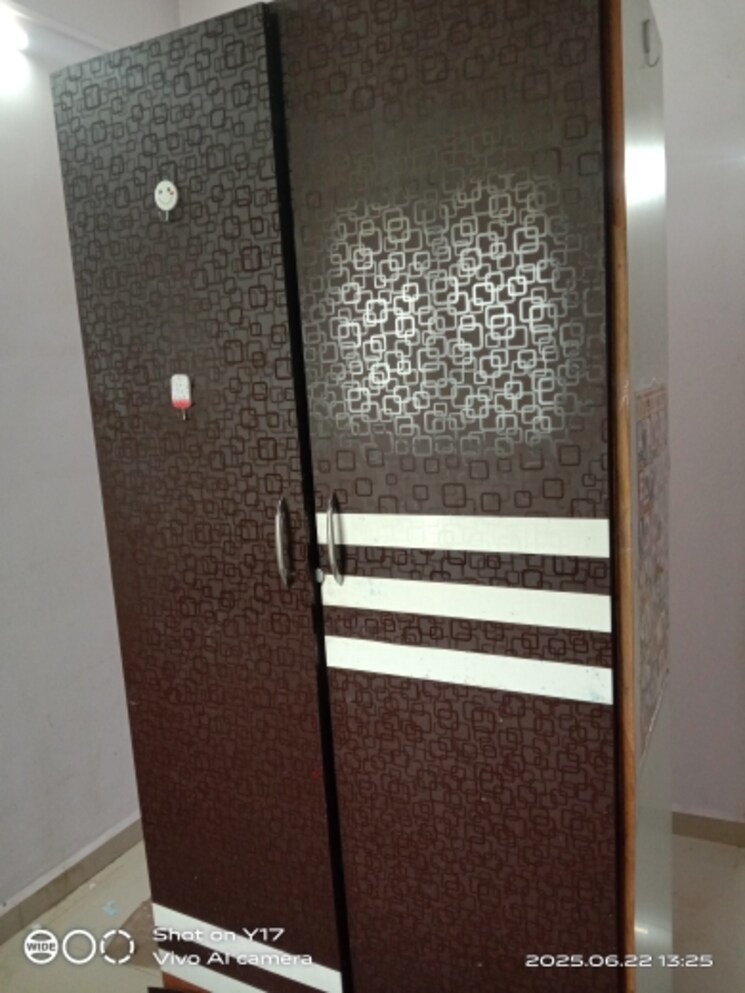 Room, senapati bapat road 1 RK 350 Sq.Ft. Villa In Senapati Bapat Road Pune 8858234