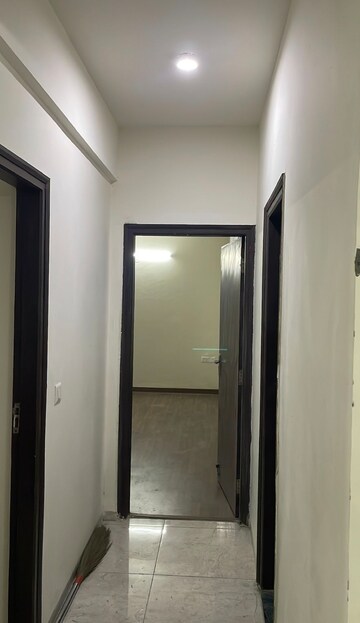 Building Lobby in 2 BHK Apartment at BPTP Discovery Park, Sector 80 – for Rent