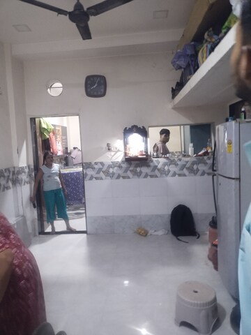 1 RK Villa For Rent in Kurla
