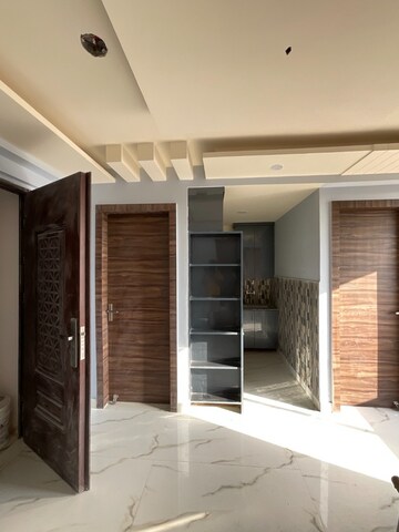 Living Room in 3 BHK Builder Floor at Sector 49 – for Rent