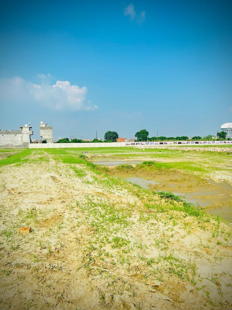 undefined, gennex-city  99 Sq.Yd. Plot In Knowledge Park V Greater Noida Greater Noida 8858286