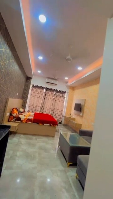 Bedroom in Studio Apartment at Gaur City Center, Sector 4 Greater Noida – for Rent