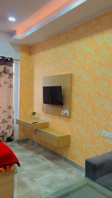 Furnished Amenities in Studio Apartment at Gaur City Center, Sector 4 Greater Noida – for Rent