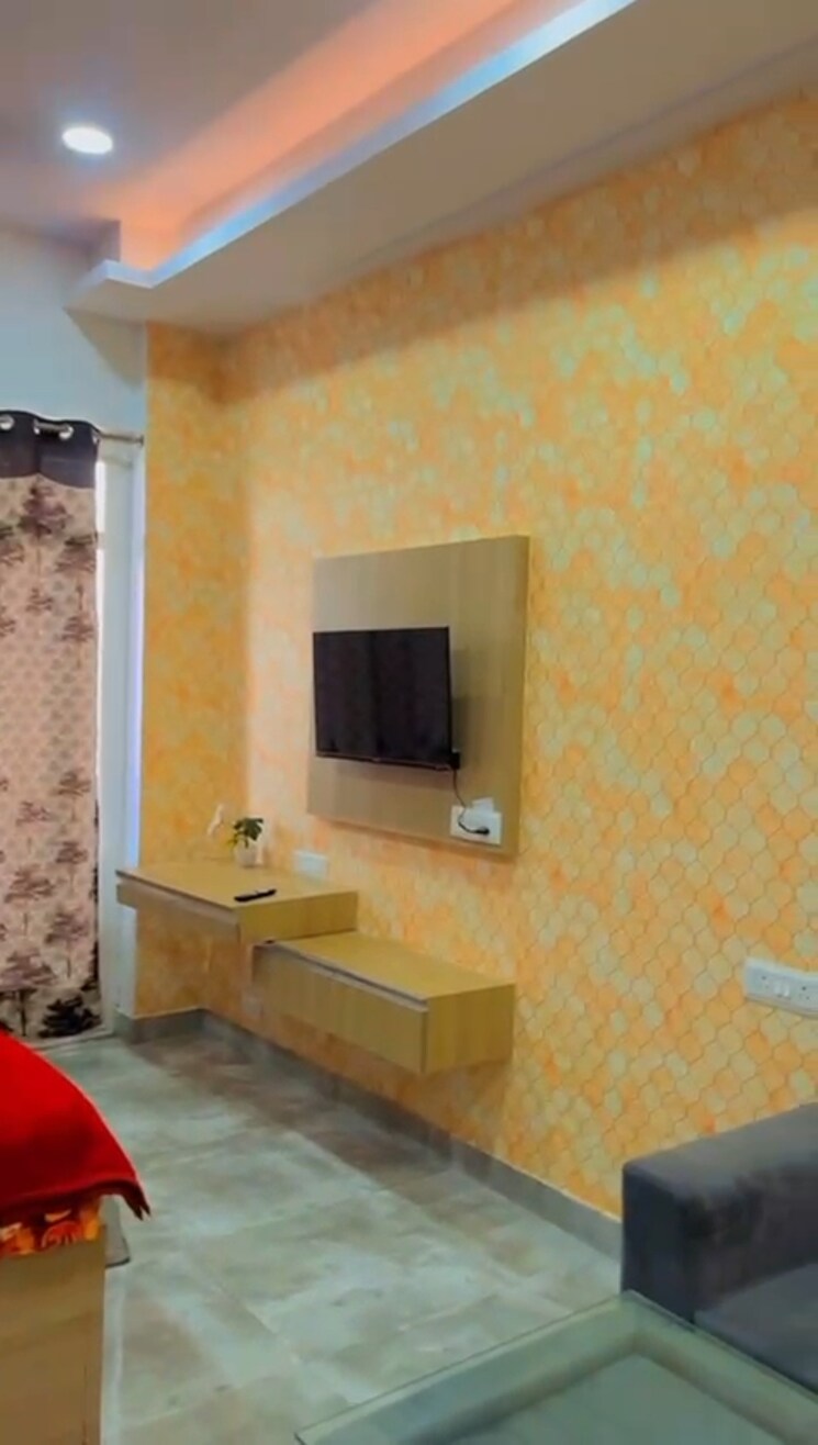 undefined, gaur-city-center Studio 580 Sq.Ft. Apartment In Sector 4 Greater Noida Greater Noida 8858319