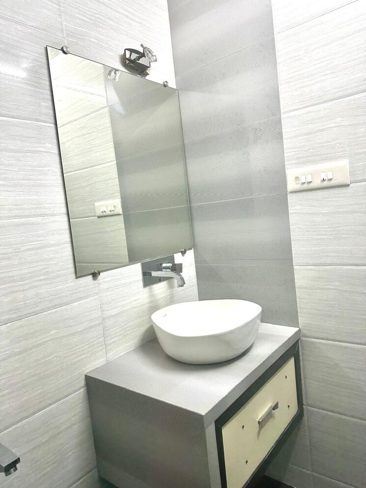 Bathroom, neelkanth-heights-shivai-nagar 2 Bedroom 894 Sq.Ft. Apartment In Shivai Nagar Thane 8858331