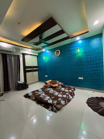 Bedroom in 3 BHK Apartment at Amrapali Golf Homes, Sector 4 Greater Noida – for Rent
