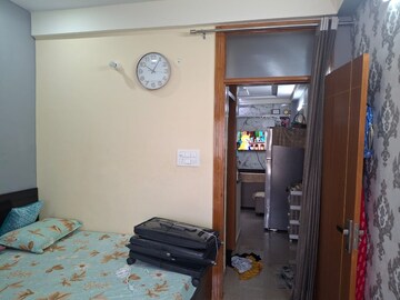 Furnished Amenities in 4 BHK Apartment at AVJ Homes, Beta Ii Greater Noida – for Rent