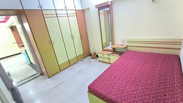 Room in  Pg at Dadar West – for Rent