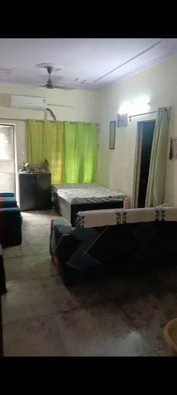 Living Room in 2 BHK Apartment at Konark Enclave Vasundhara, Vasundhara Sector 17 – for Sale