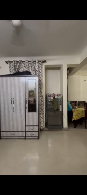 Room in 3 BHK Apartment at Rajhans Premier Towers, Indrapuram – for Sale