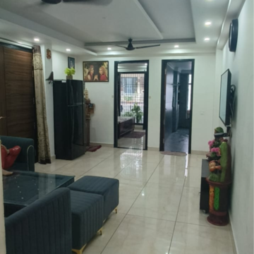 Building Lobby in 3 BHK Apartment at Palm Residency Chhatarpur, Rajpur Khurd Extension – for Rent