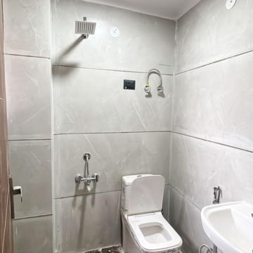 Bathroom in 2 BHK Apartment at Risland Sky Mansion, Chattarpur – for Rent