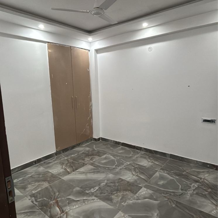 Room, risland-sky-mansion 2 Bedroom 1200 Sq.Ft. Apartment In Chattarpur Delhi 8858388