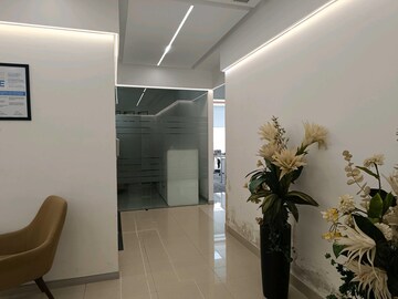 Furnished Amenities in  Office Space at Kohinoor Square Phase 2, Dadar West – for Rent