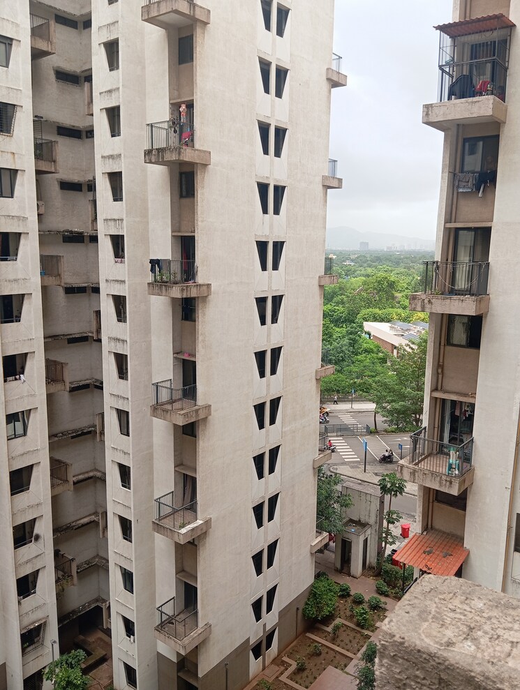 Exterior View, lodha-palava-city-lakeshore-greens 2 Bedroom 636 Sq.Ft. Apartment In Dombivli East Thane 8858414