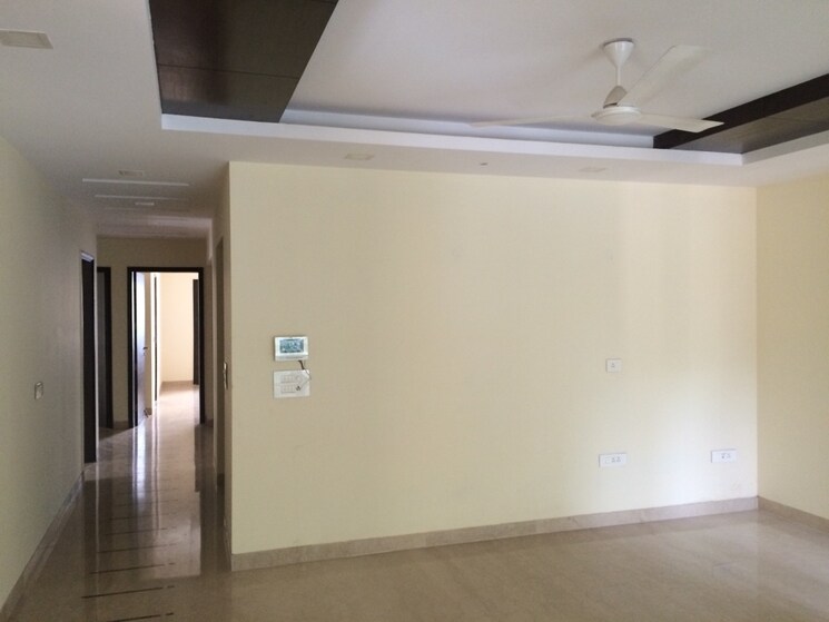 Room, safdarjung enclave 4 Bedroom 3500 Sq.Ft. Builder Floor In Safdarjung Enclave Delhi 8858415