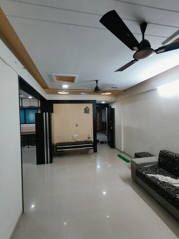 2 BHK Apartment For Rent in Adajan