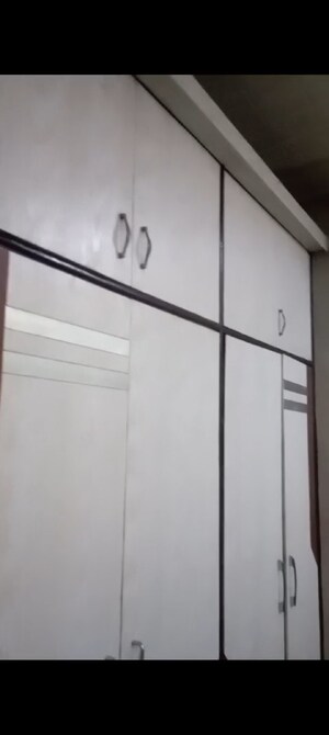 Furnished Amenities in 3 BHK Builder Floor at Indrapuram – for Sale