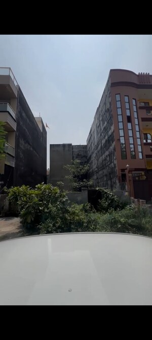  Plot For Sale in Vasundhara Sector 3