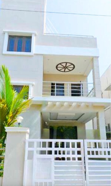 3 BHK Villa – Exterior View View at Ameenpur - for Rent