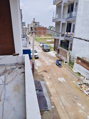 Balcony in 3 BHK Independent House at Kursi Road – for Sale