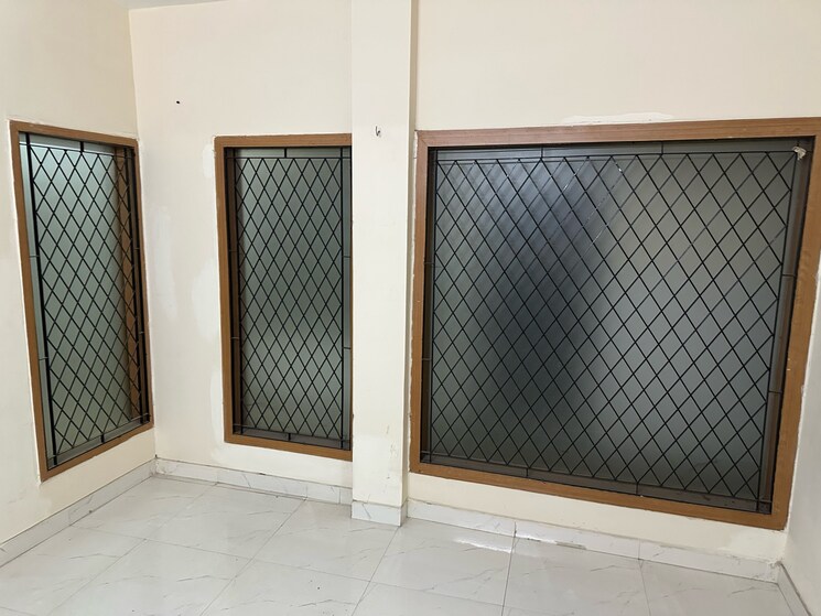 Team Area, hauz khas Commercial Office Space 1250 Sq.Ft. In Hauz Khas Delhi 8858459