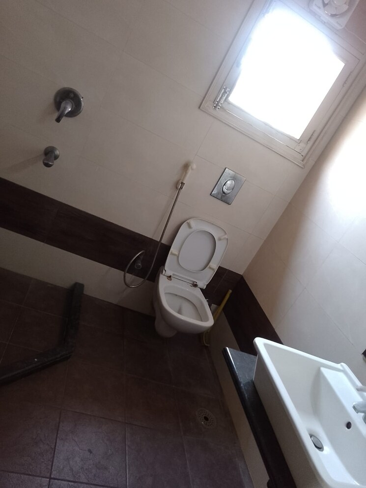 Master Bedroom, sector 51 2 Bedroom 2000 Sq.Ft. Independent House In Sector 51 Noida 8858474