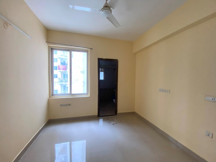 Room, urbtech-xaviers 2.5 Bedroom 1200 Sq.Ft. Apartment In Sector 168 Noida 8858472