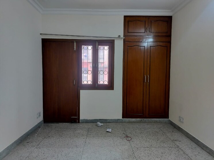 Master Bedroom, sarita vihar 3 Bedroom 1500 Sq.Ft. Apartment In Sarita Vihar Delhi 8858483