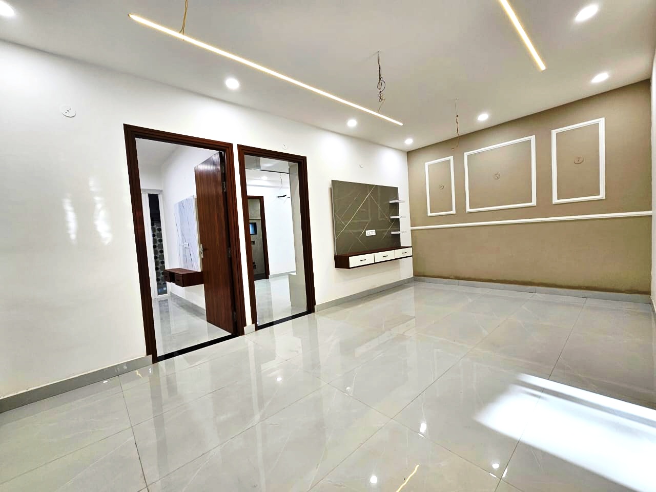 3 BHK + Extra Room Apartment For Sale in Raaj Home