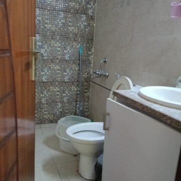Bathroom in 2 BHK Builder Floor at Boutique Residential Apartments C-220, Sarvodaya Enclave – for Rent