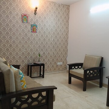 Furnished Amenities in 2 BHK Builder Floor at Boutique Residential Apartments C-220, Sarvodaya Enclave – for Rent