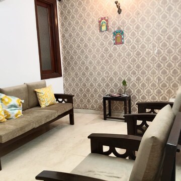 Living Room in 2 BHK Builder Floor at Boutique Residential Apartments C-220, Sarvodaya Enclave – for Rent