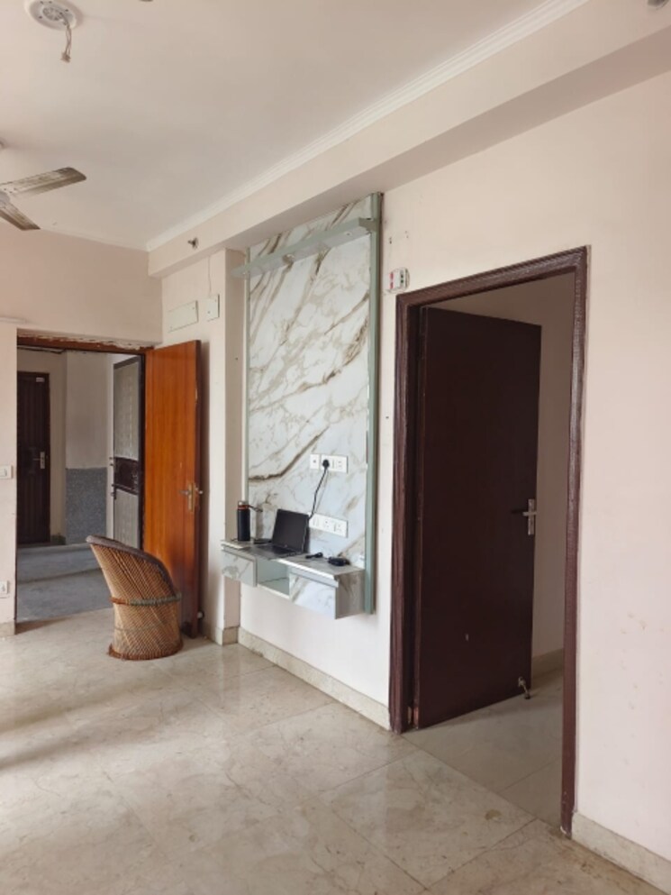 Room, amrapali-golf-homes 3 Bedroom 1115 Sq.Ft. Apartment In Sector 4 Greater Noida Greater Noida 8858537