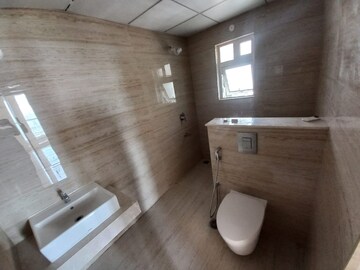 Room in 2 BHK Apartment at SMR Vinay Iconia Phase II, Kondapur – for Sale