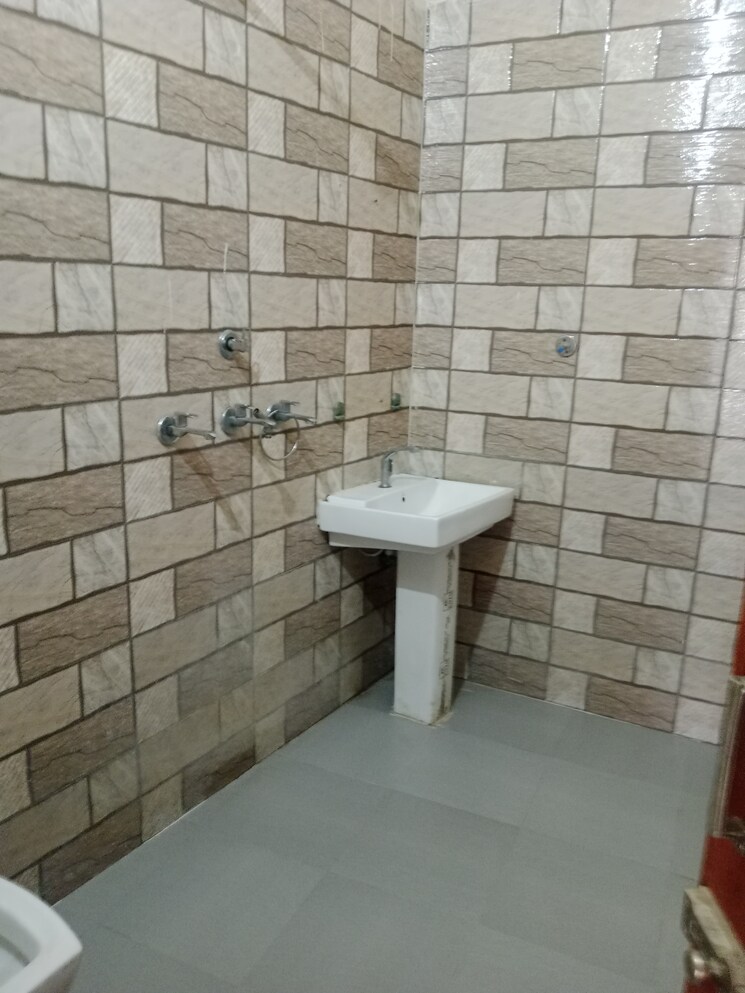Bathroom, jattal 2 Bedroom 900 Sq.Ft. Builder Floor In Jattal Panipat 8858568