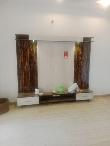 Living Room in 2 BHK Builder Floor at Sector 25 – for Rent