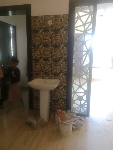 Living Room in 2 BHK Builder Floor at Sector 25 – for Rent