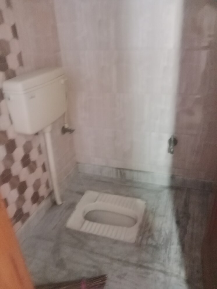 Bathroom, huda 3 Bedroom 1802 Sq.Ft. Builder Floor In Huda Panipat 8858597