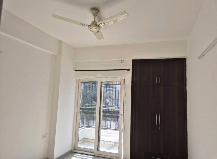 Room, homes-121 2 Bedroom 1235 Sq.Ft. Apartment In Sector 121 Noida 8858609