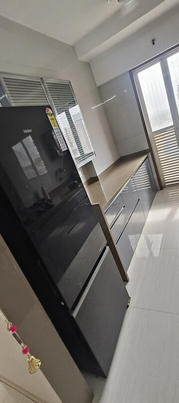 2 BHK Apartment For Rent in Triveni Majesta, Kalyan West