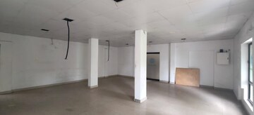 Room in  Office Space at Kadavanthara – for Rent