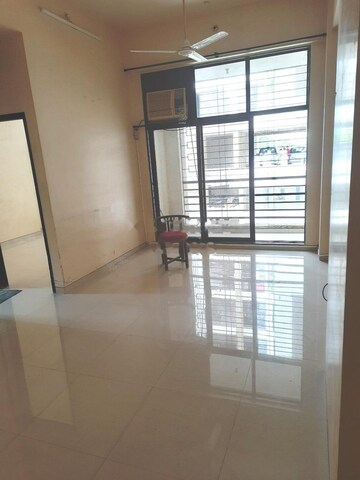 Room in 2 BHK Apartment at Omkar Meridia, Kurla West – for Rent