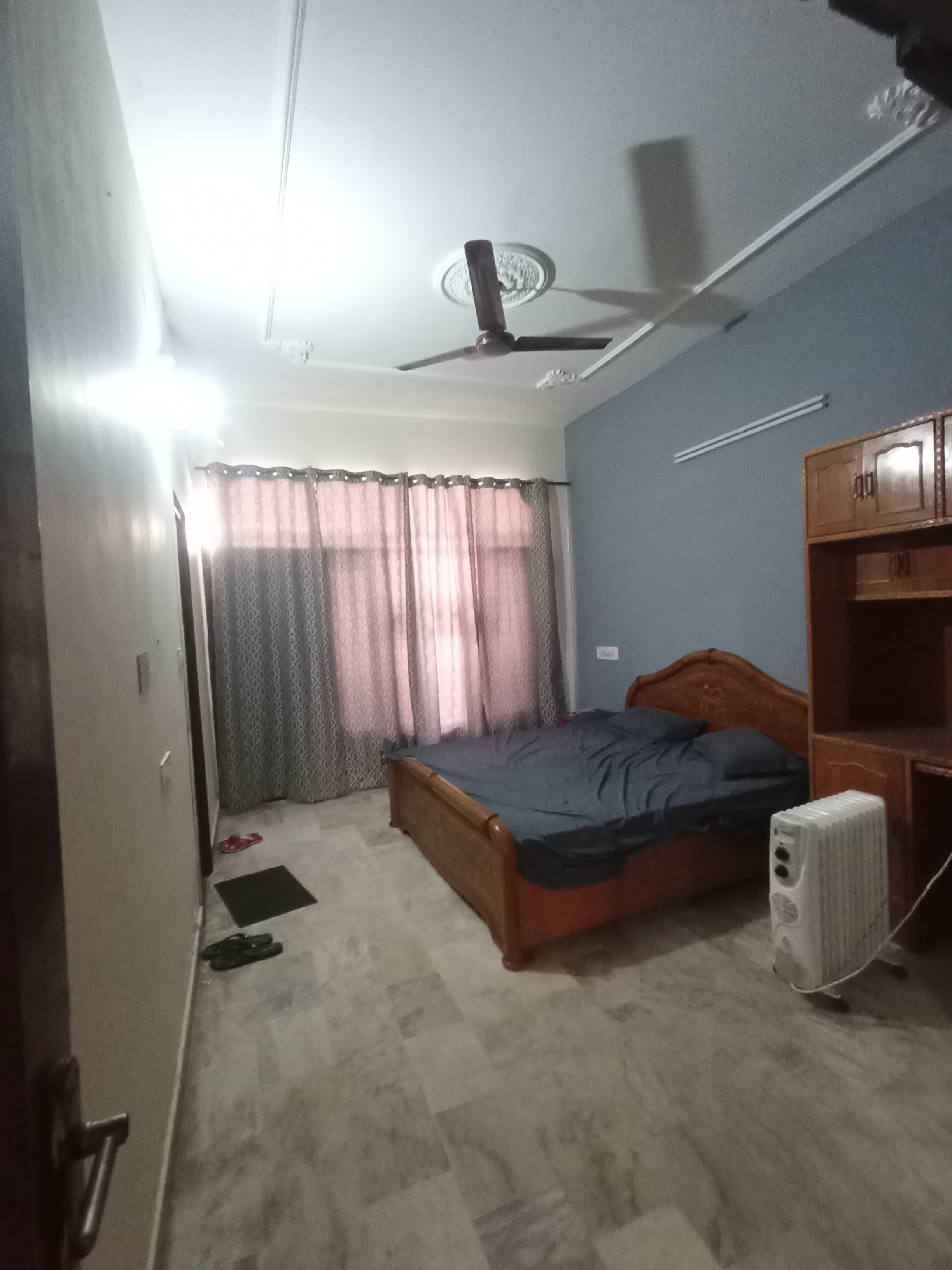 2 BHK + Study Room Independent House For Rent in Sector 17