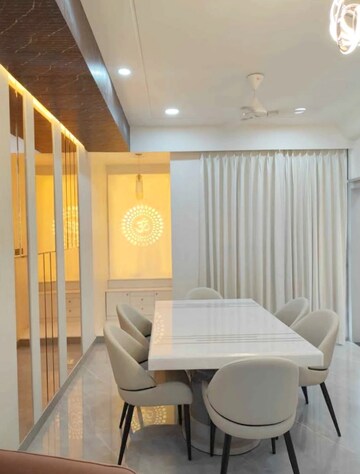 Master Bedroom in 4 BHK Villa at Chitrakoot – for Sale