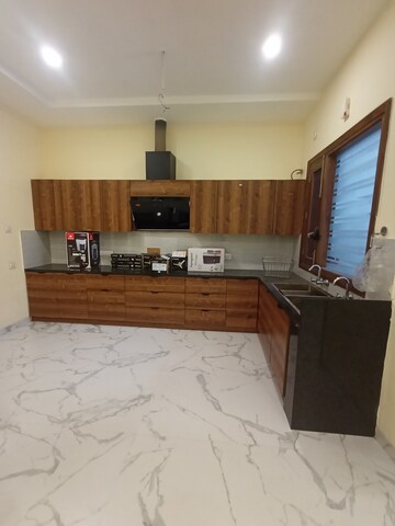 Kitchen in 2 BHK Independent House at Sector 11 – for Rent