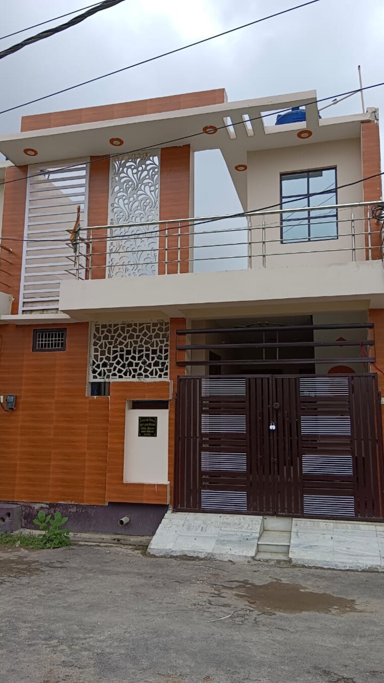Exterior View, krishna nagar 2 Bedroom 1050 Sq.Ft. Independent House In Krishna Nagar Lucknow 8858759